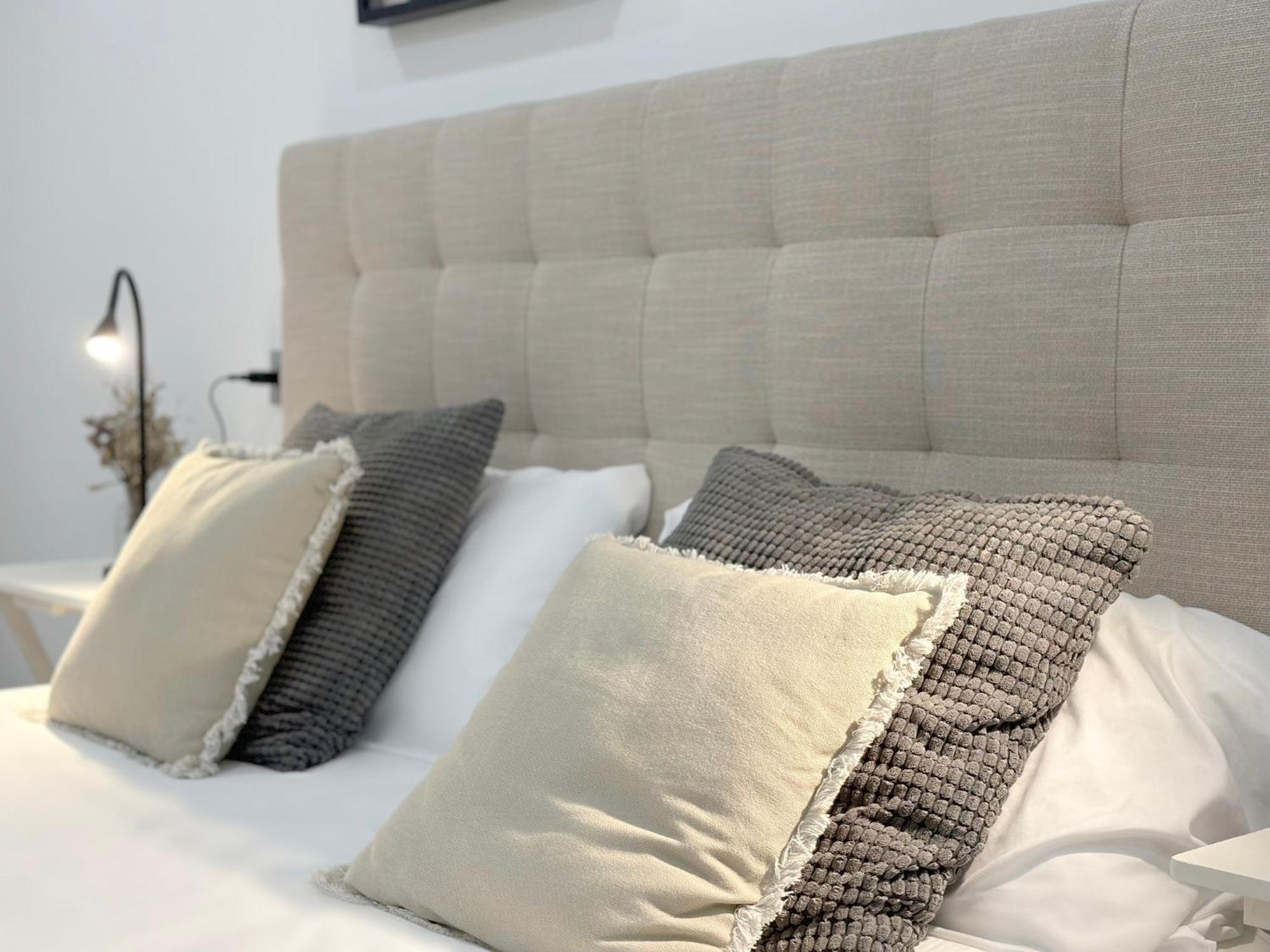 Encantador Apartamento Junto Al Ayuntamiento Bilbao Esterno foto